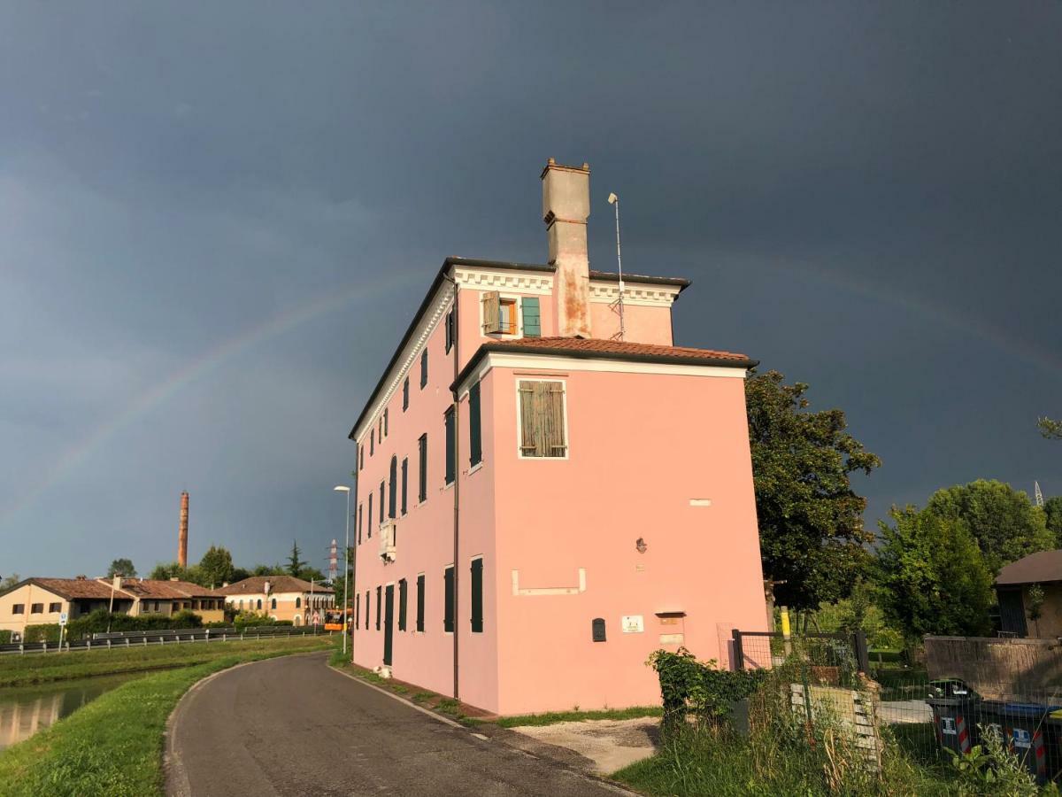 Pecore Ribelli Mira Buitenkant foto
